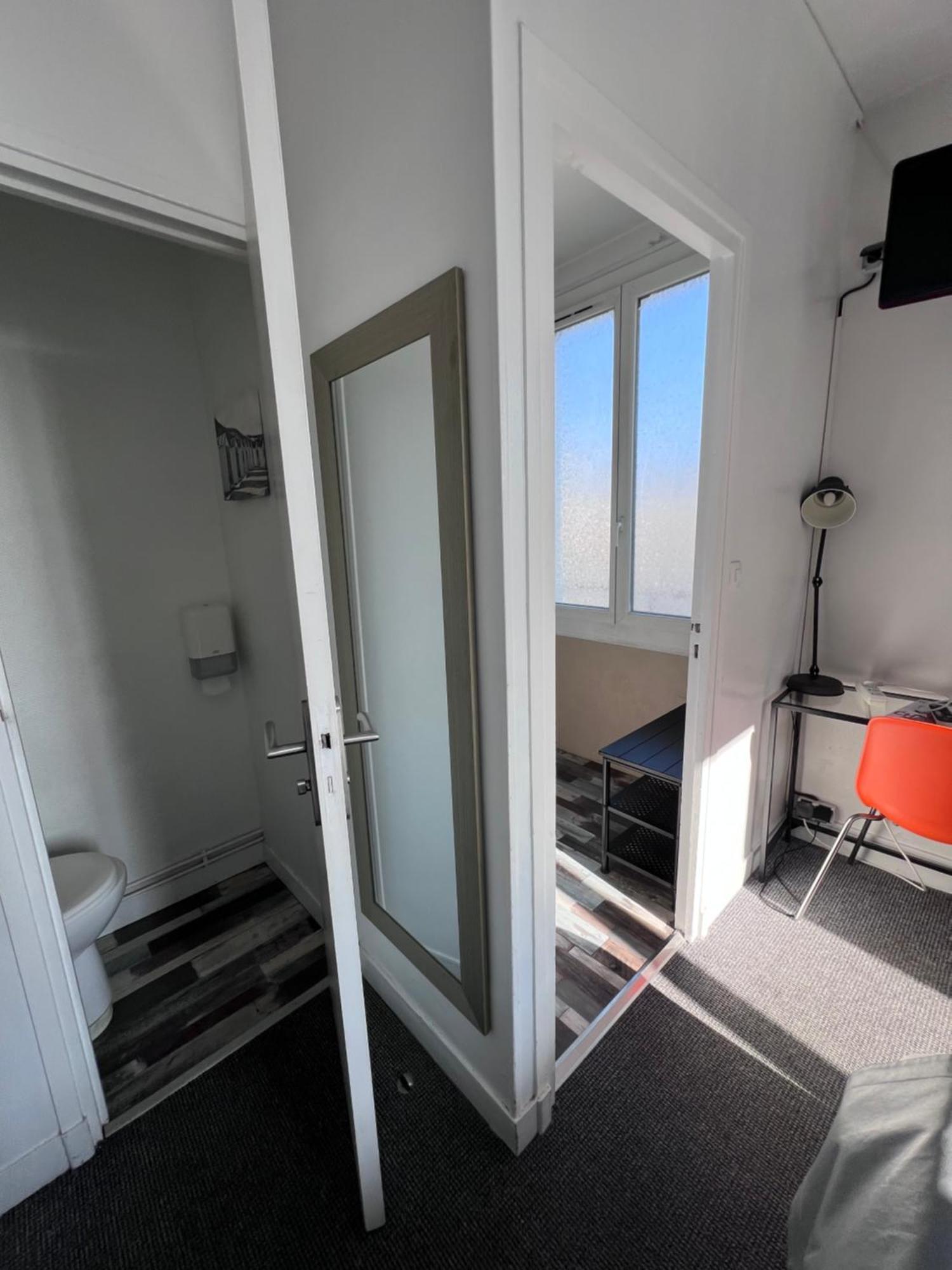 Hotel De L'Univers Caen Eksteriør bilde